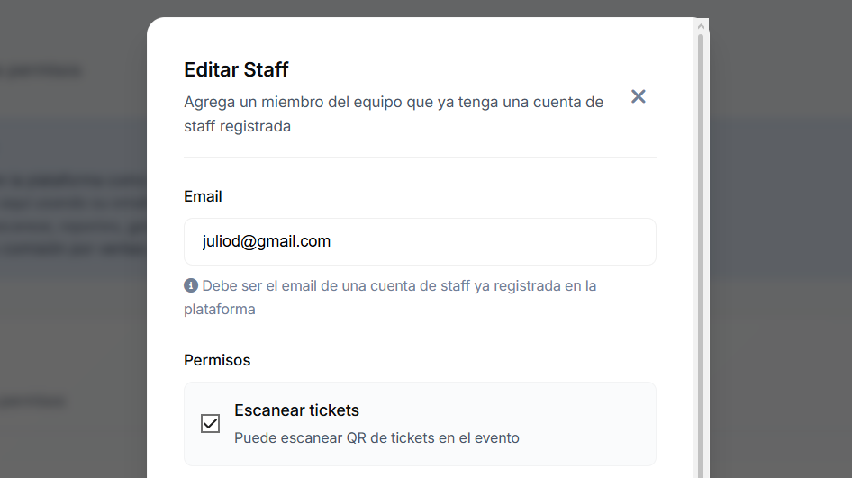 Staff escaneando tickets con su propio usuario en PURPL